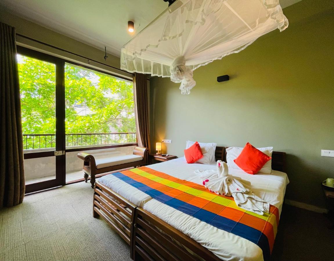 Ayur Ayur Resort&Ayurveda Retreat Negombo Dış mekan fotoğraf